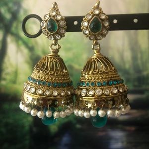 Dangling blue and gold with pearl earrings